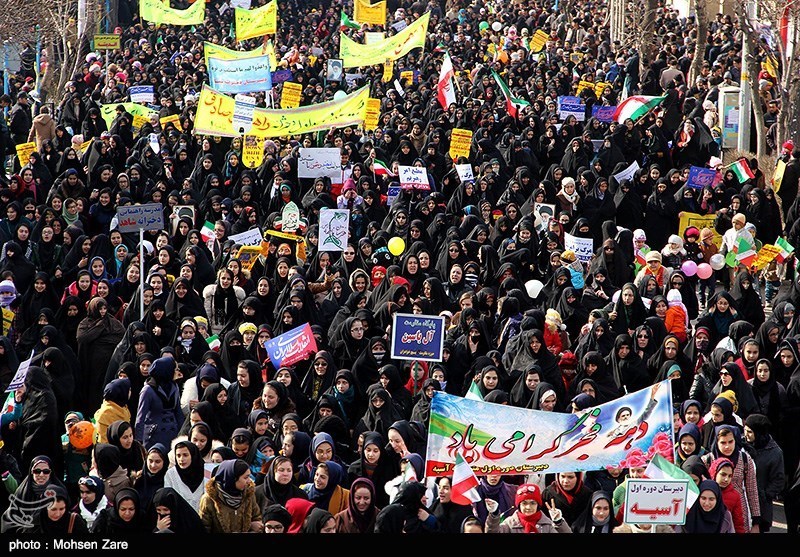 اردبیل|شکوه حماسه مردم اردبیل در راهپیمایی 22 بهمن‌ماه به نمایش در آمد+فیلم