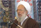 تهران| آیت‌الله ری شهری: هرگونه تندروی و کُندروی انحراف از مسیر رهبری است