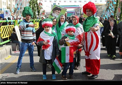 راهپیمایی 22 بهمن - خیابان آزادی