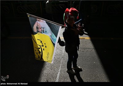 راهپیمایی 22 بهمن - خیابان آزادی