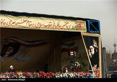 راهپیمایی 22 بهمن در تهران - میدان آزادی