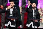 اهدای سیمرغ بلورین بهترین بازیگر نقش مکمل مرد سی و چهارمین جشنواره فیلم فجر به نوید محمدزاده برای فیلم ابد و یک روز