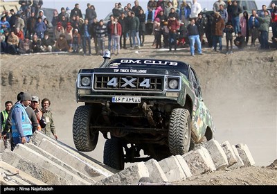 Iran’s Off-Road Racing Held in Mashhad