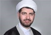 افرادی که دشمن از آنها حمایت کرده باید اعلام انزجار کنند