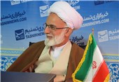 آیت‌الله دری نجف‌آبادی: استفاده از ظرفیت‌های داخلی اولویت اصلی در تحقق اقتصاد مقاومتی است