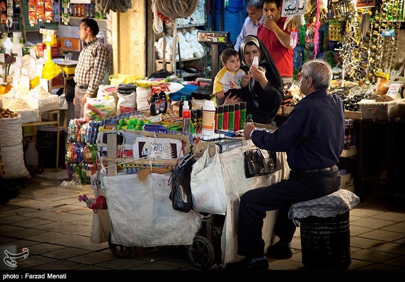 گزارش تسنیم از بازار کرمانشاه/ گرانی کالاها و اقلام اساسی بیش از پیش در بازار خودنمایی می‌کند