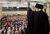 هزاران نفر از مردم استان آذربایجان‌شرقی با امام خامنه‌ای دیدار کردند