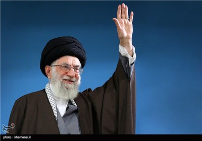 Ayatollah Khamenei Meets Group of Iranian People