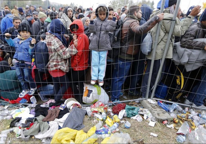 پناهجویان افغان پشت دروازه‌های اروپا، هیئت وزارت مهاجرین به یونان رفت