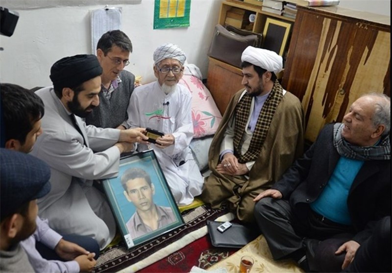 «پیرمرد، انقلاب و وحدت»؛ ماجرای پدر شهید اهل‌سنت که حفظ انقلاب را در وحدت می‌داند