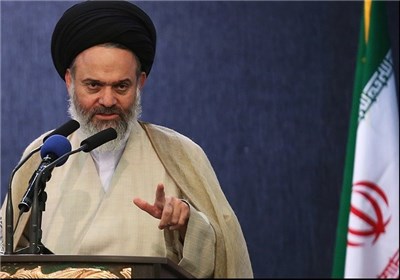  آیت الله حسینی بوشهری: امروز سراسر آمریکا به حکومت نظامی تبدیل شده است 