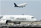 فرود نخستین هواپیمای ایرباس 350 در فرودگاه مهرآباد