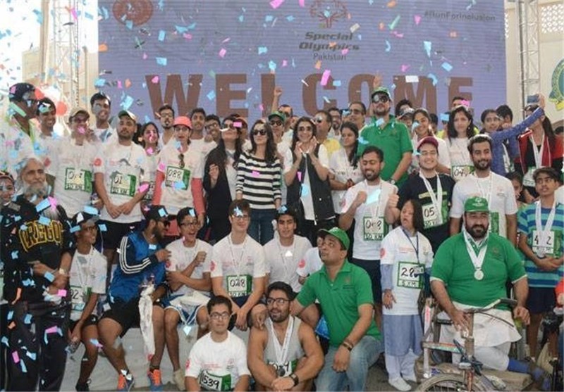 برگزاری نخستین مسابقه «دو ماراتن» در بزرگترین شهر پاکستان + عکس