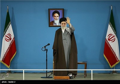 Group of Iranian People Meet with Imam Khamenei in Tehran
