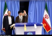 امام خامنه‌ای: ممکن است بعضی آدمها را نشناسیم؛ من به لیست‌ آدمهای متدین، مؤمن و انقلابی‌ اعتماد می‌کنم و رای می‌دهم