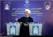 حضور حجت‌الاسلام حسن روحانی رئیس جمهور در پای صندوق رأی انتخابات دهمین دوره مجلس شورای اسلامی و پنجمین دوره مجلس خبرگان رهبری