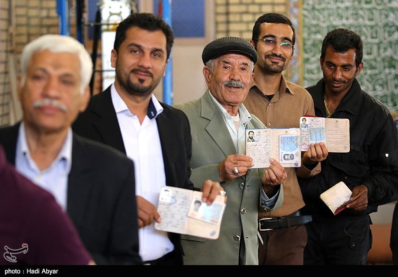 پیام مردم اصفهان از حضور در انتخابات چه بود?/ اقلیت‌های مذهبی در کنار مسلمانان