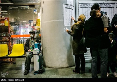 انتخابات دهمین دوره مجلس شورای اسلامی و پنجمین دوره مجلس خبرگان رهبری - متروی تهران