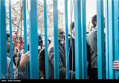 انتخابات دهمین دوره مجلس شورای اسلامی و پنجمین دوره مجلس خبرگان رهبری - حسینیه ارشاد