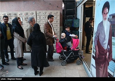 انتخابات مجلس و خبرگان رهبری در ساعات پایانی