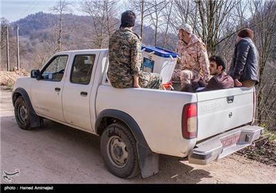 صندوق سیار انتخابات مجلس و خبرگان رهبری در روستای زیرآب سوادکوه