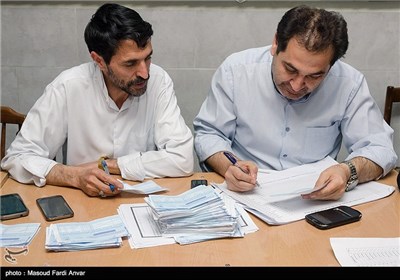 شمارش آرای انتخابات مجلس شورای اسلامی و خبرگان رهبری در تبریز