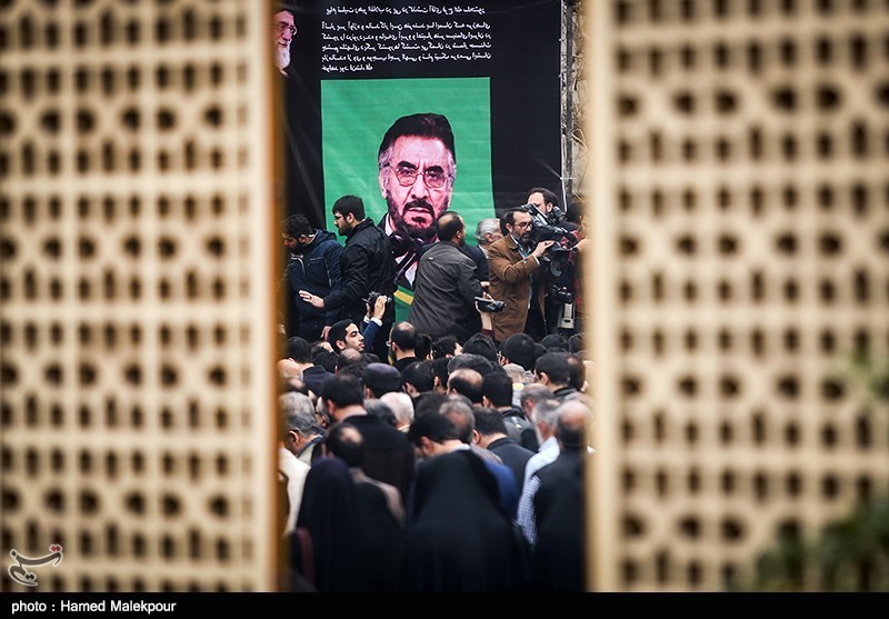 مراسم بزرگداشت فرج الله سلحشور در باکو برگزار شد