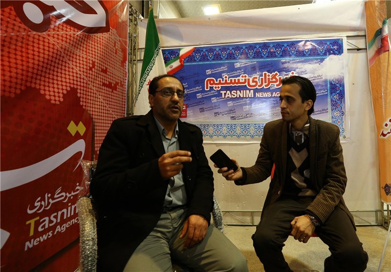 رئیس بسیج رسانه گلستان از غرفه خبرگزاری تسنیم بازدید کرد
