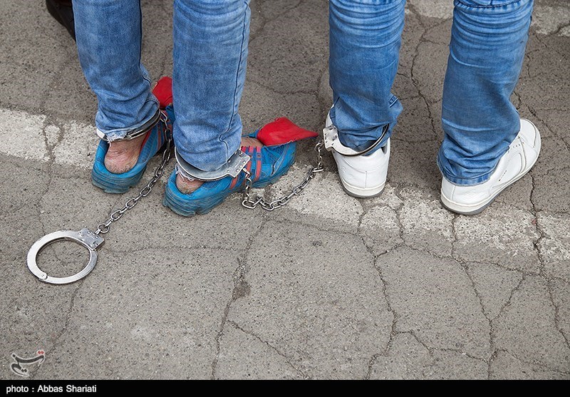 دستگیری سارقان کیف‌قاپ با 30 فقره سرقت در شیراز
