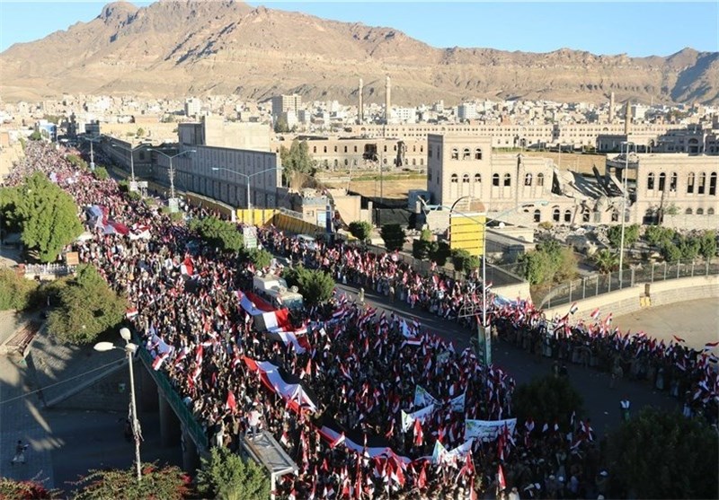 هزاران یمنی در میدان التغییر صنعا تظاهرات کردند