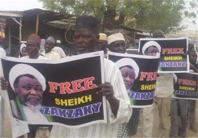 مردم نیجریه در حمایت از شیخ زکزاکی به خیابان‌ها ریختند