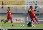 دیدار تیم های فوتبال فولاد خوزستان و سایپا