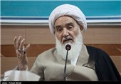 نماینده ولی‌فقیه در استان کرمانشاه: گرانی‌ها کام مردم را در جشن انقلاب تلخ نکند