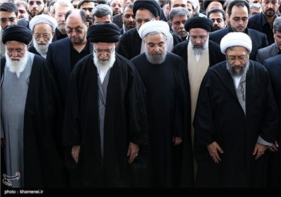 Imam Khamenei Performs Prayers for Late Ayatollah Tabasi