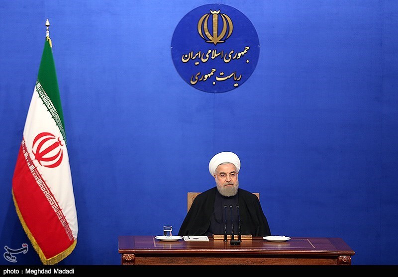 واکنش روحانی به اظهارات صالحی درباره تاخیر در اجرای برجام: صالحی نه وزیر اقتصاد است، نه وزیر خارجه