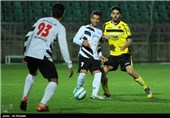 دیدار تیم های فوتبال سپاهان و صبا