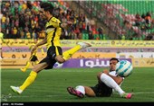 دیدار تیم های فوتبال سپاهان و صبا