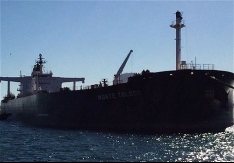 IRGC Seizes Oil Tanker Smuggling Fuel at Hormuz Strait