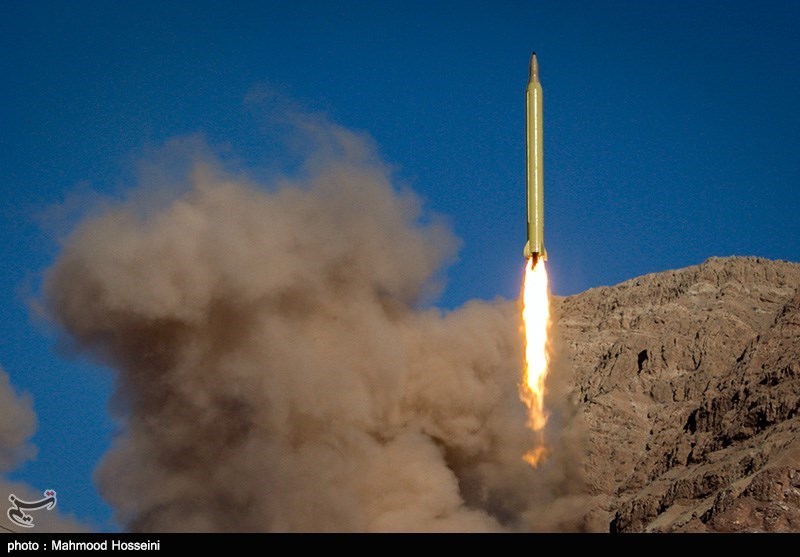 شکار امنیتی معاون سفیر انگلیس در حال انجام تحرکات اطلاعاتی نزدیک رزمایش‌های موشکی ایران