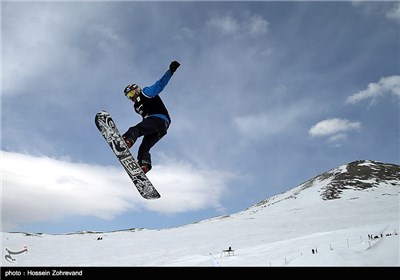 SNOWBOARD YARIŞMALARI