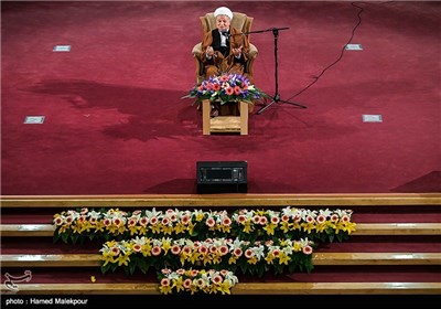 سخنرانی اکبر هاشمی رفسنجانی رئیس مجمع تشخیص مصلحت نظام در همایش منتخبین ائتلاف اصلاح‌طلبان و اعتدال‌گرایان در مجلس دهم