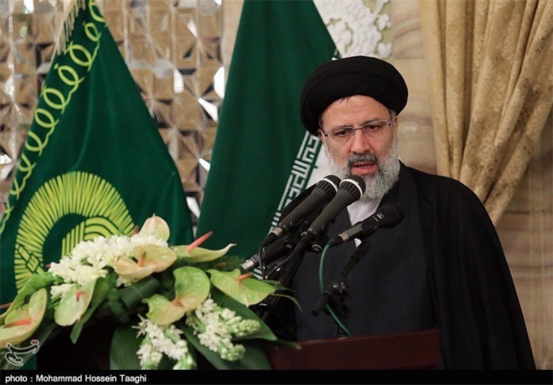 حجت‌الاسلام رئیسی: منشور 7 گانه مقام معظم رهبری اولویت آستان قدس رضوی است