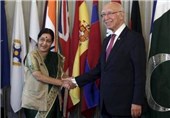 آب شدن یخ روابط هند و پاکستان / مقامات 2 کشور در حاشیه «سارک» دیدار می‌کنند