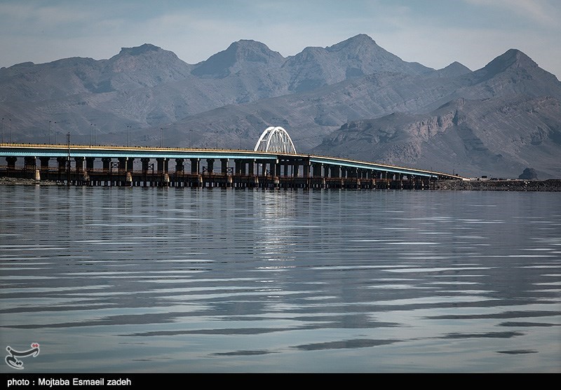 44 پروژه برای احیا دریاچه ارومیه در حال اجرا است