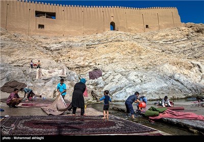 Iranian People Getting Prepared for “Nowruz” Holidays