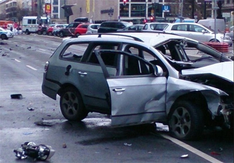 Deadly Car Bombing in Central Berlin, Police Warn Residents to Stay Indoors