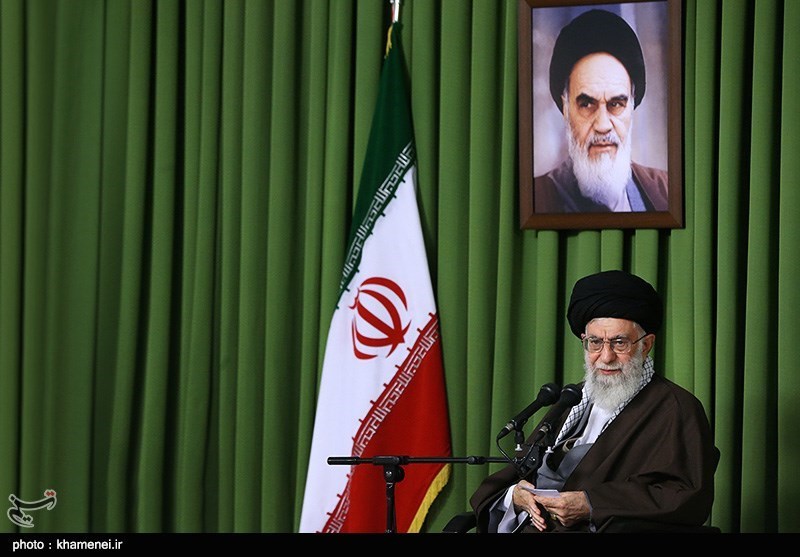 Leader Underlines Significance of Vigilance against Hegemonic Powers