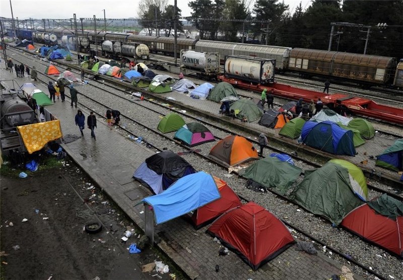 اتحادیه اروپا 300 پناهجو را اخراج کرد