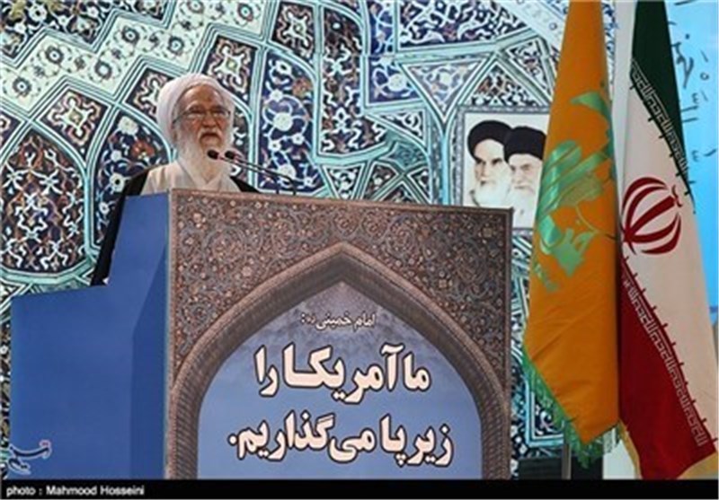 امام جمعة طهران المؤقت: أمریکا ألد أعداء الاسلام والمسلمین وتدعو الی ترویج الاسلام فوبیا