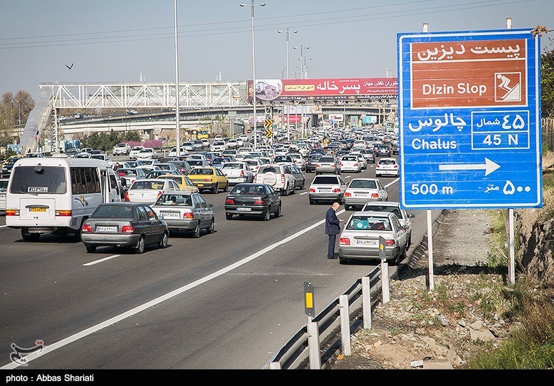 ترافیک نیمه‌سنگین در محور کرج - چالوس/تردد بیش از 11 میلیون خودرو از محورهای استان البرز تاکنون